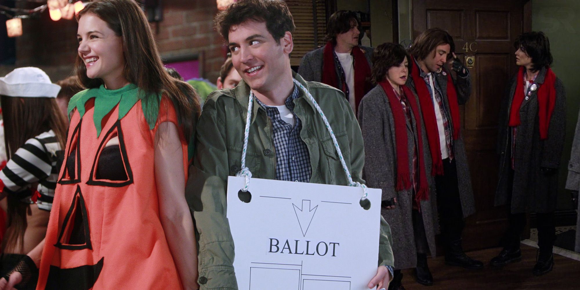 How I Met Your Mother: Every Halloween Costume Worn By The Major Characters...