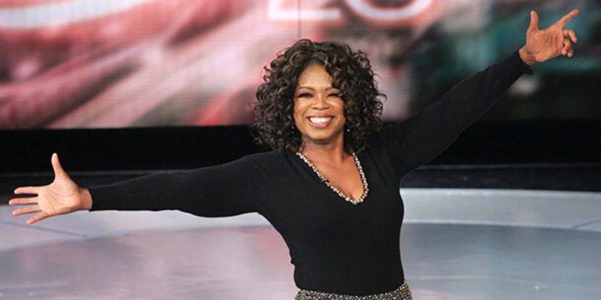 Oprah en el plató de su programa de entrevistas El programa de Oprah Winfrey