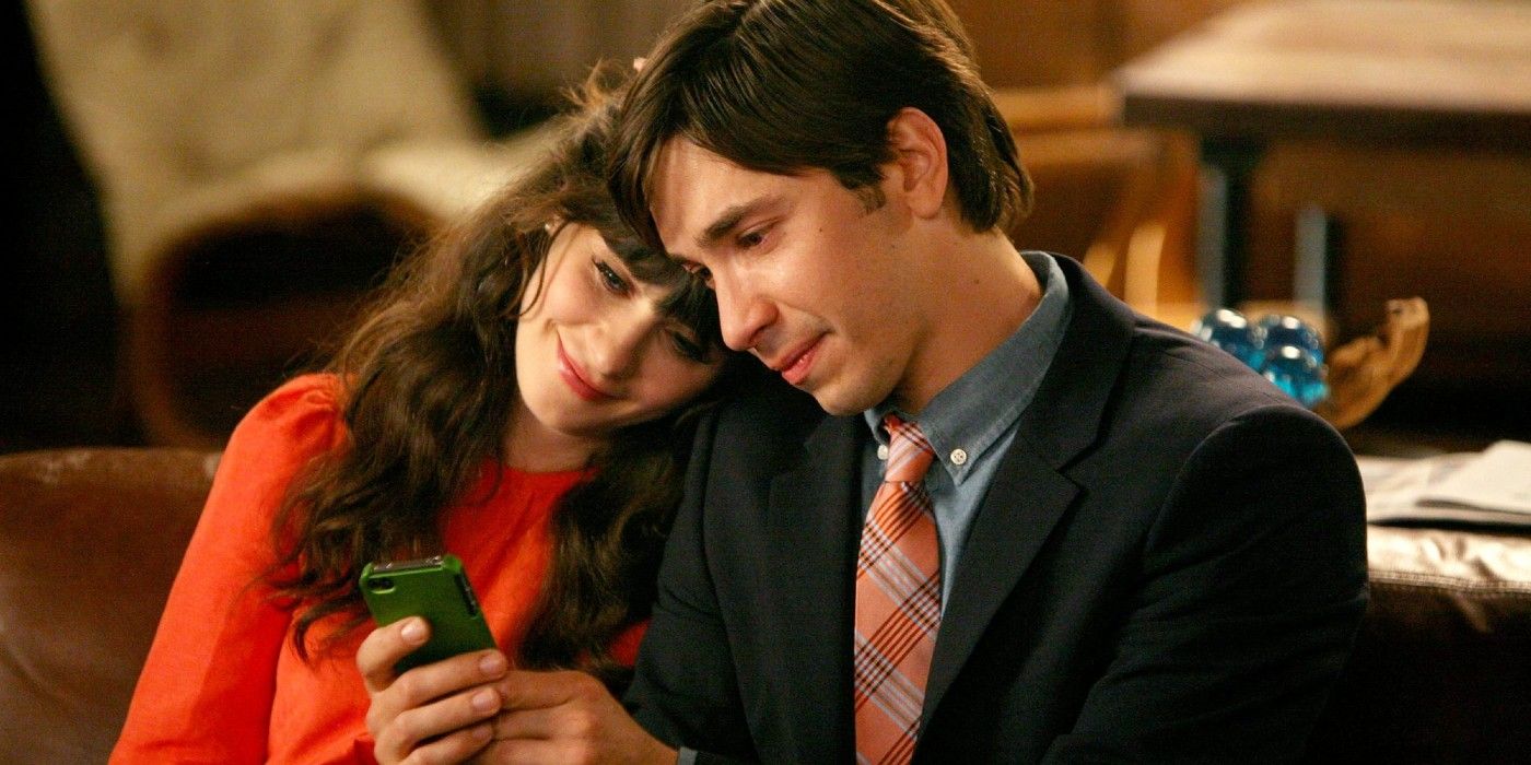 8 Controversial TV Show Couples That Almost Ruined Their Shows