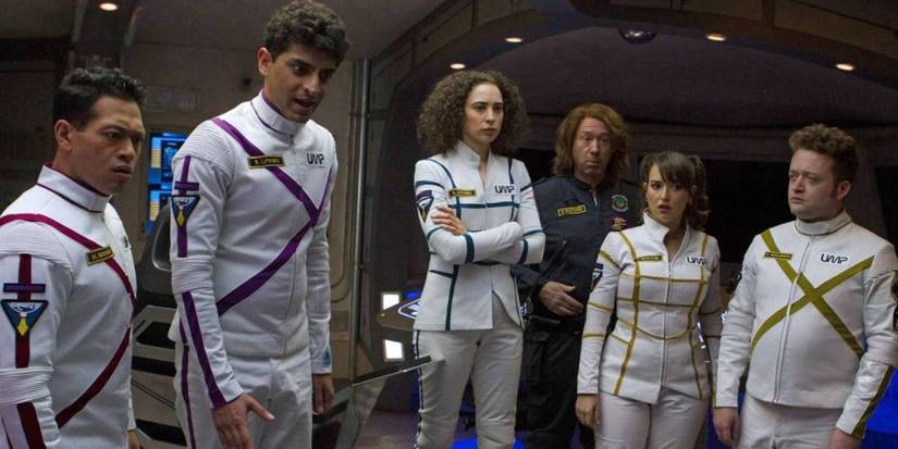 10 Hilarious TV Comedies Set In Space