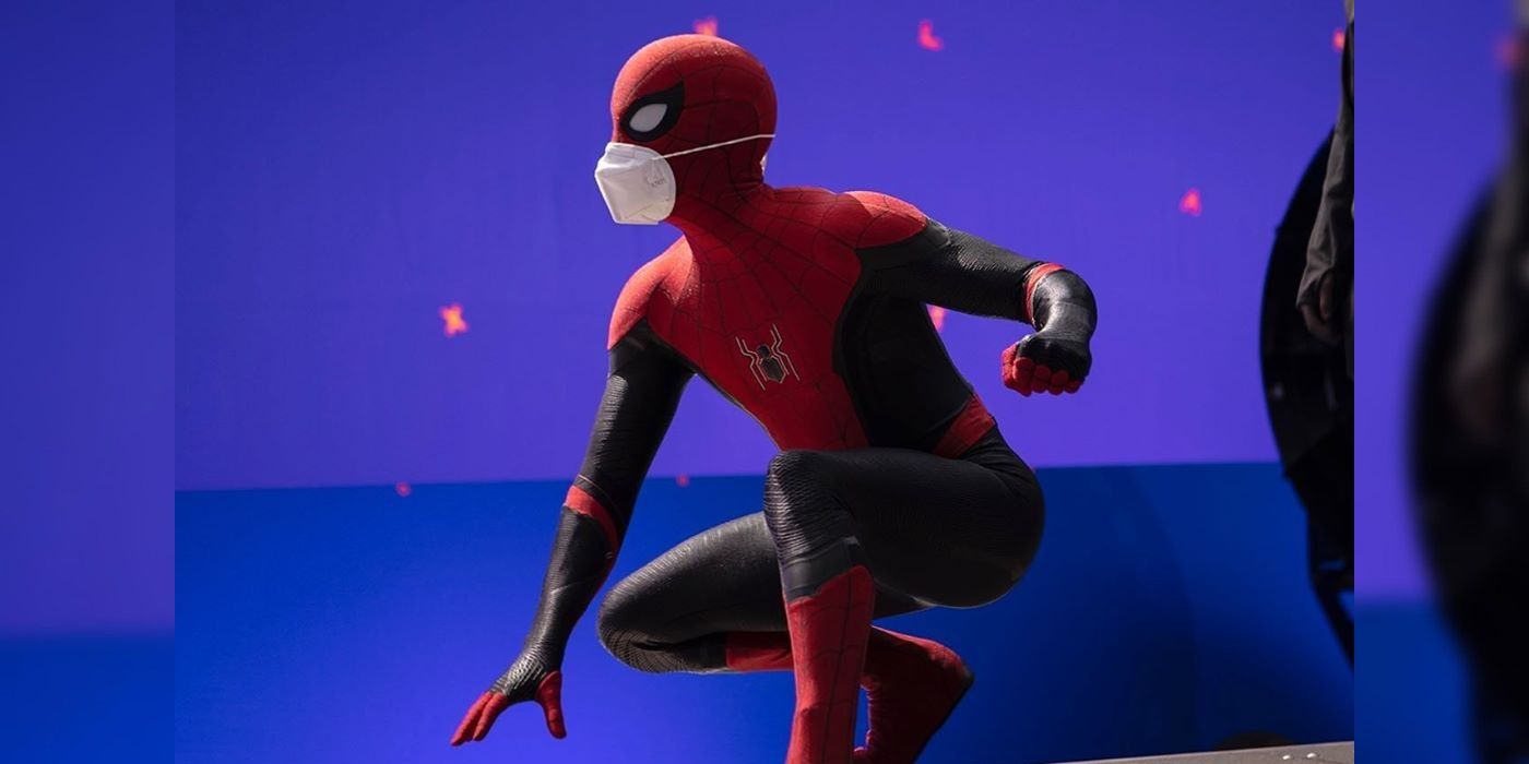 Spider-Man 3 First Image Reveals Tom Holland In Far From Home Costume