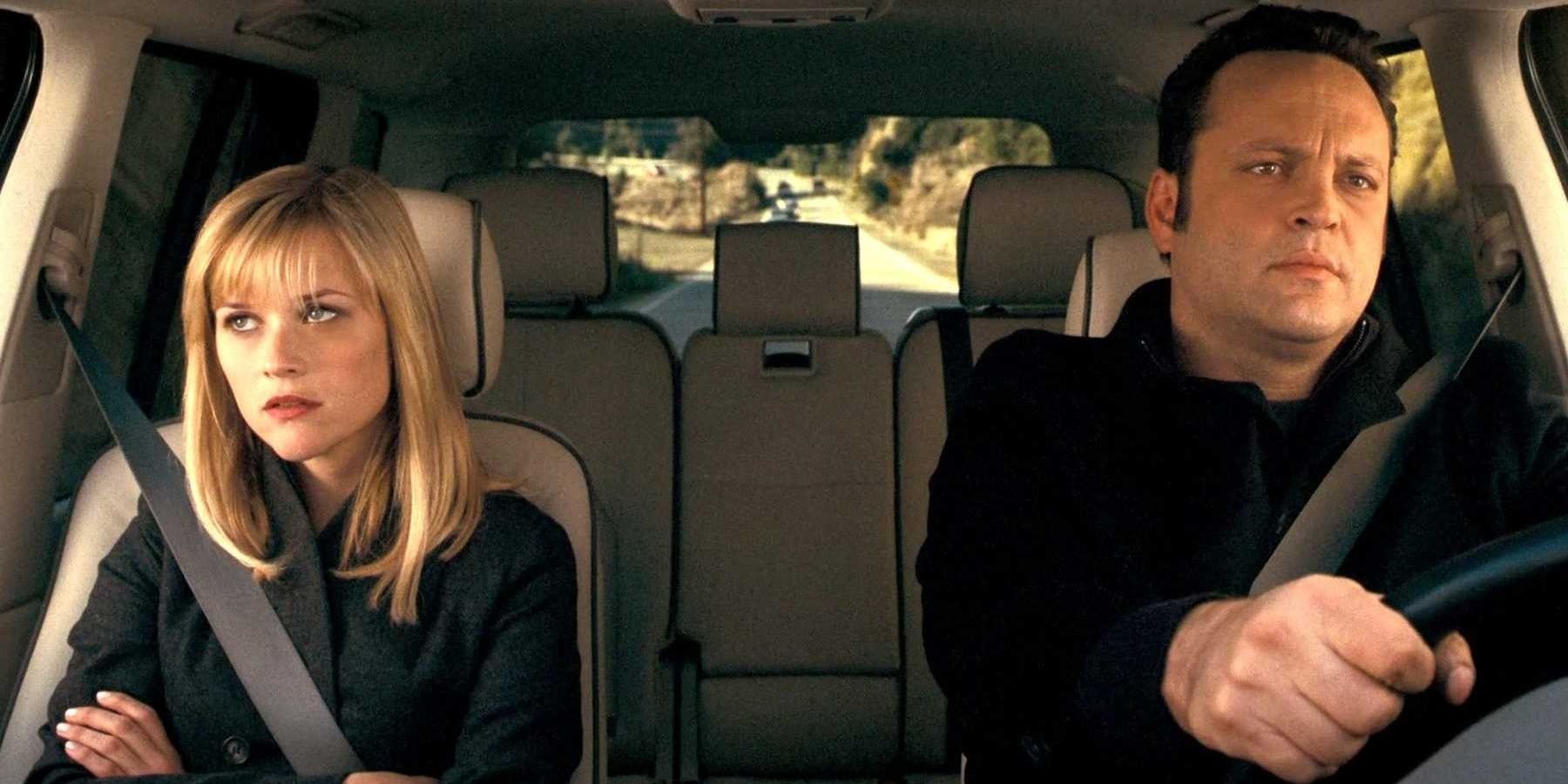 Kate e Brad mentre viaggiano tra le case per Natale.