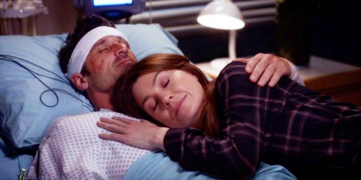 Meredith (Ellen Pompeo) and Derek (Patrick Dempsey) in Grey's Anatomy.'s Anatomy."
