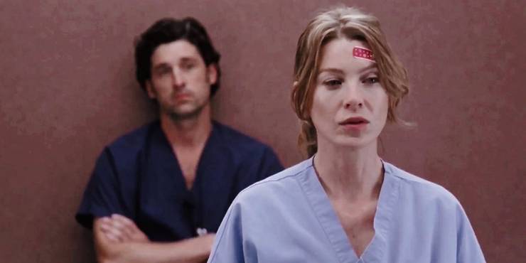 Meredith Grey (Ellen Pompeo) and Derek Shepherd (Patrick Dempsey) in Grey's Anatomy.'s Anatomy."