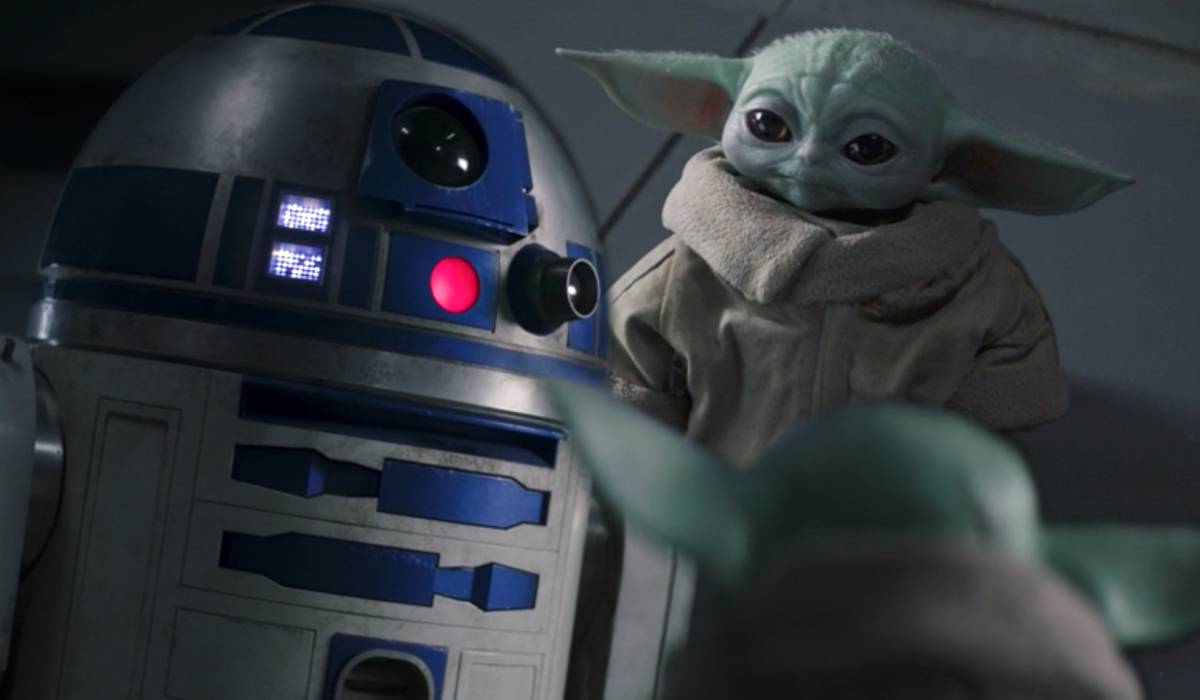 □THE MANDALORIAN WDS TEE / R2-D2 & GROGU