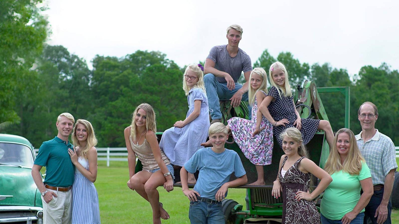 Welcome To Plathville: Why Viewers Think The Show Is So Fake