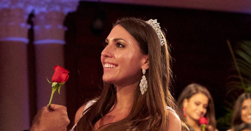Bachelor 2021 Queen Victoria - The Bachelor Premiere Matt ...