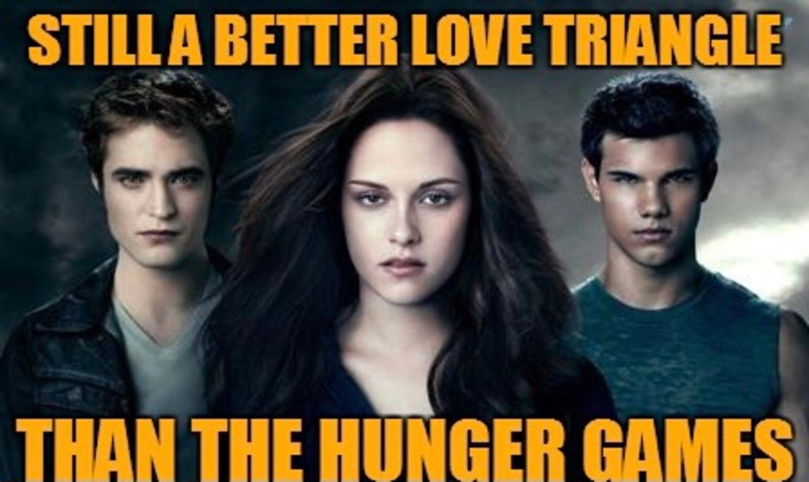 10 Hilarious Twilight Vs The Hunger Games Memes That Make Us Sparkle With Laughter