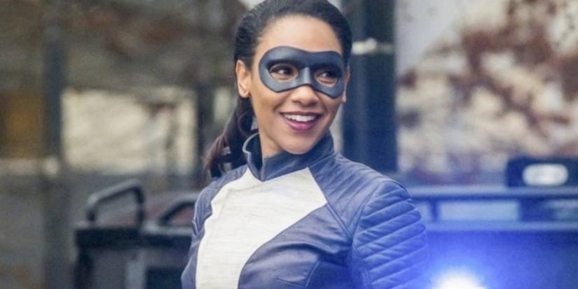 The Flash: 10 Wild Fan Theories That Could Still Come True, According