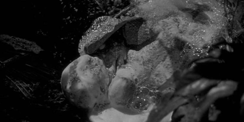 10 Weirdest Aliens In Sci-Fi Movies