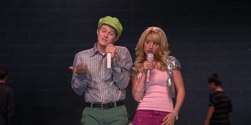Disney's High School Musical: 10 Funniest Scenes From The Movie, Ranked