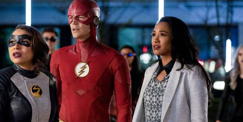 The Flash: 10 Wild Fan Theories That Could Still Come True, According