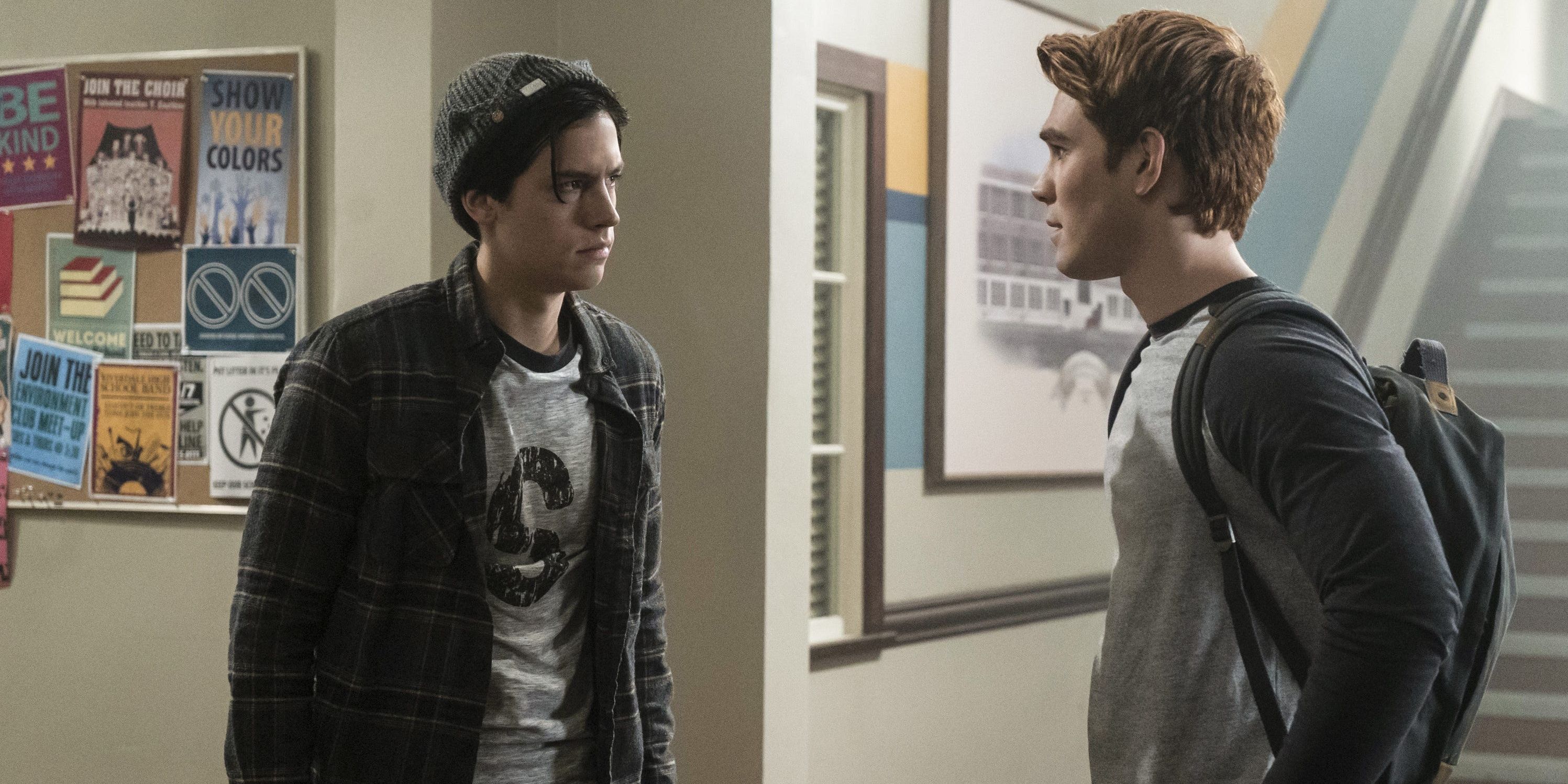 Riverdale 10 Things That Went Wrong For Jughead Once He Started Dating Betty