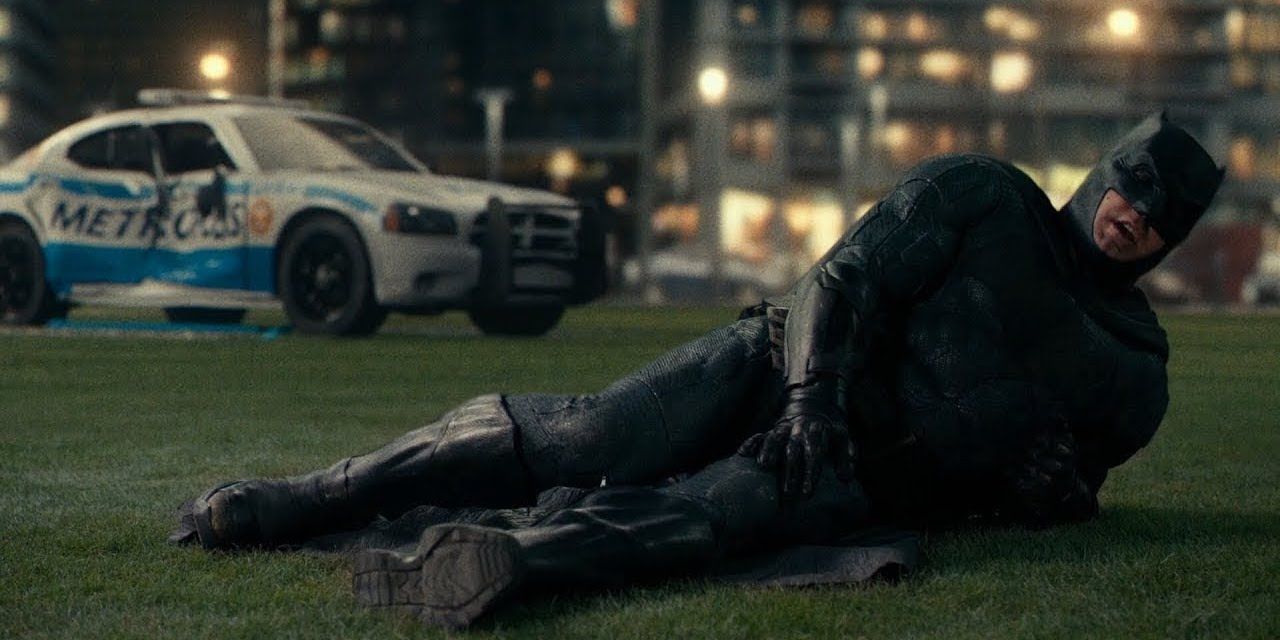 Batman on the ground in Justice League 2017