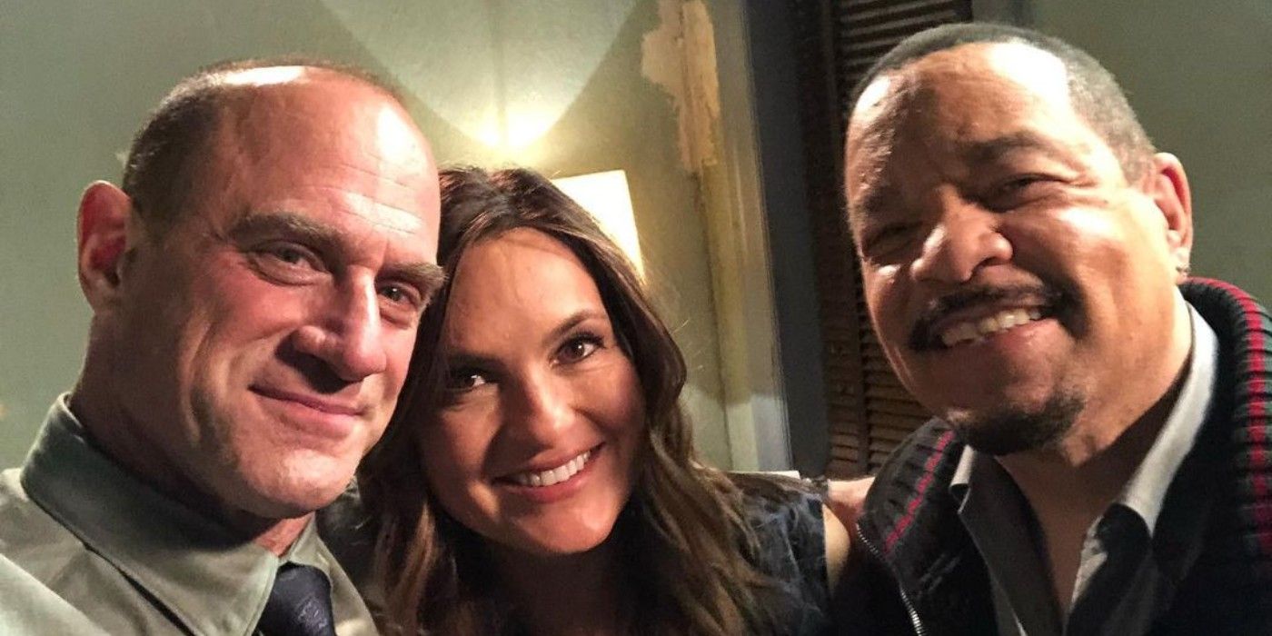 New Law Order Svu Image Reunites Stabler Benson Fin