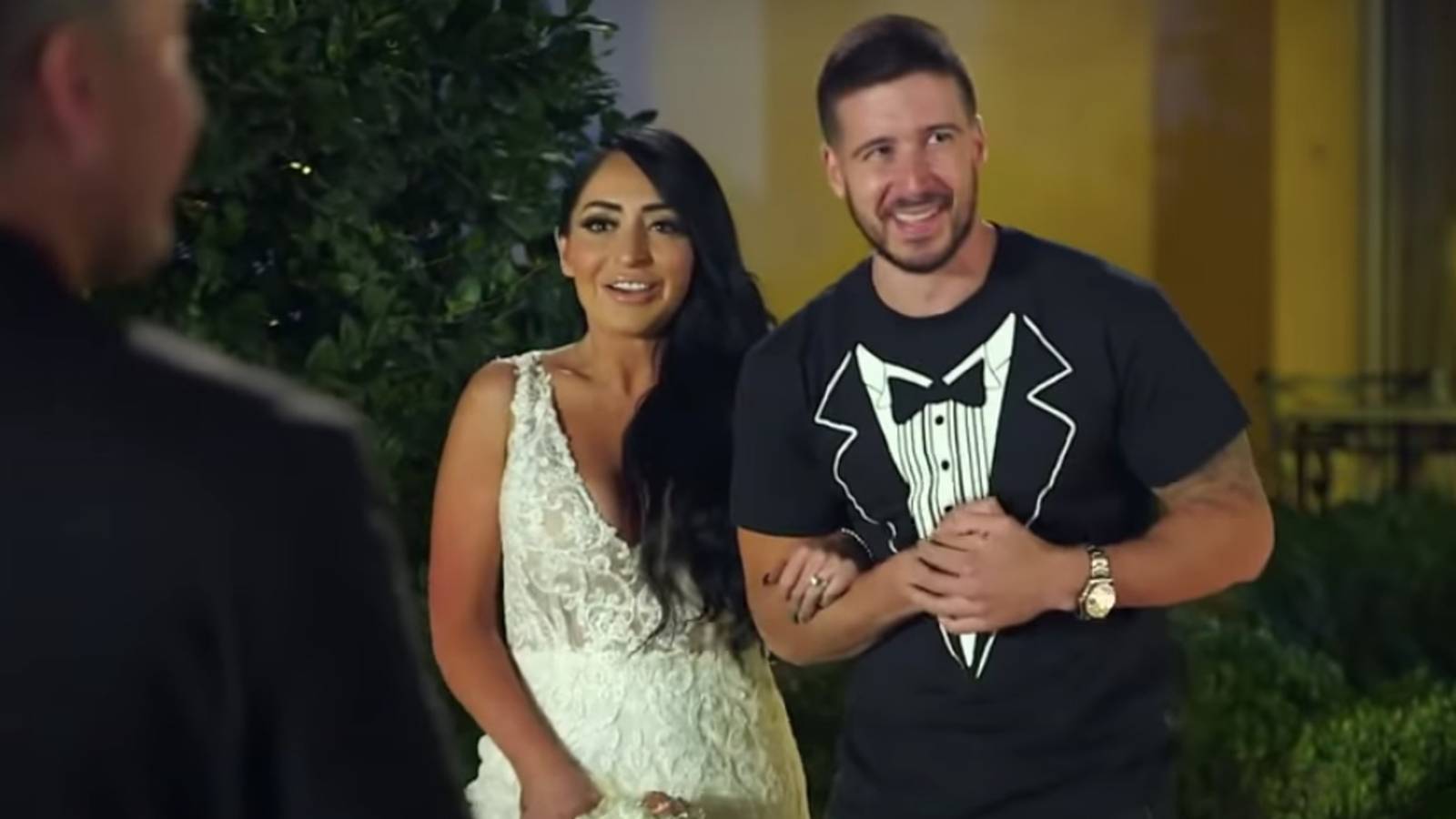 Jersey Shore: All The Reasons Angelina & Vinny Would Be Good Together Jersey Shore: All The Reasons Angelina & Vinny Would Be Good Together