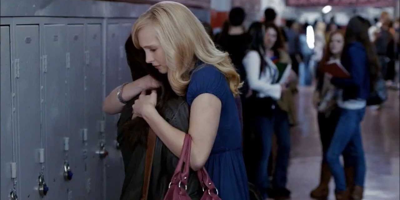 The Vampire Diaries Caroline hugs Elena in school Cropped