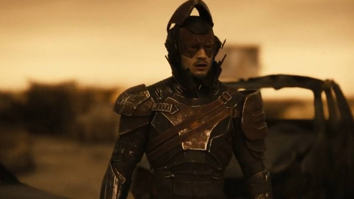 Justice League: Flash's Knightmare Armor Explained By Costume Designer