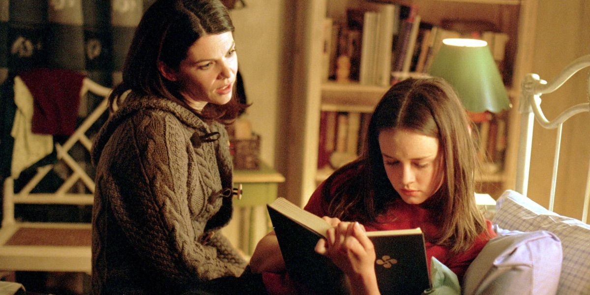 Gilmore Girls 10 Times Lorelai & Rory Were Saved By Money & Privilege