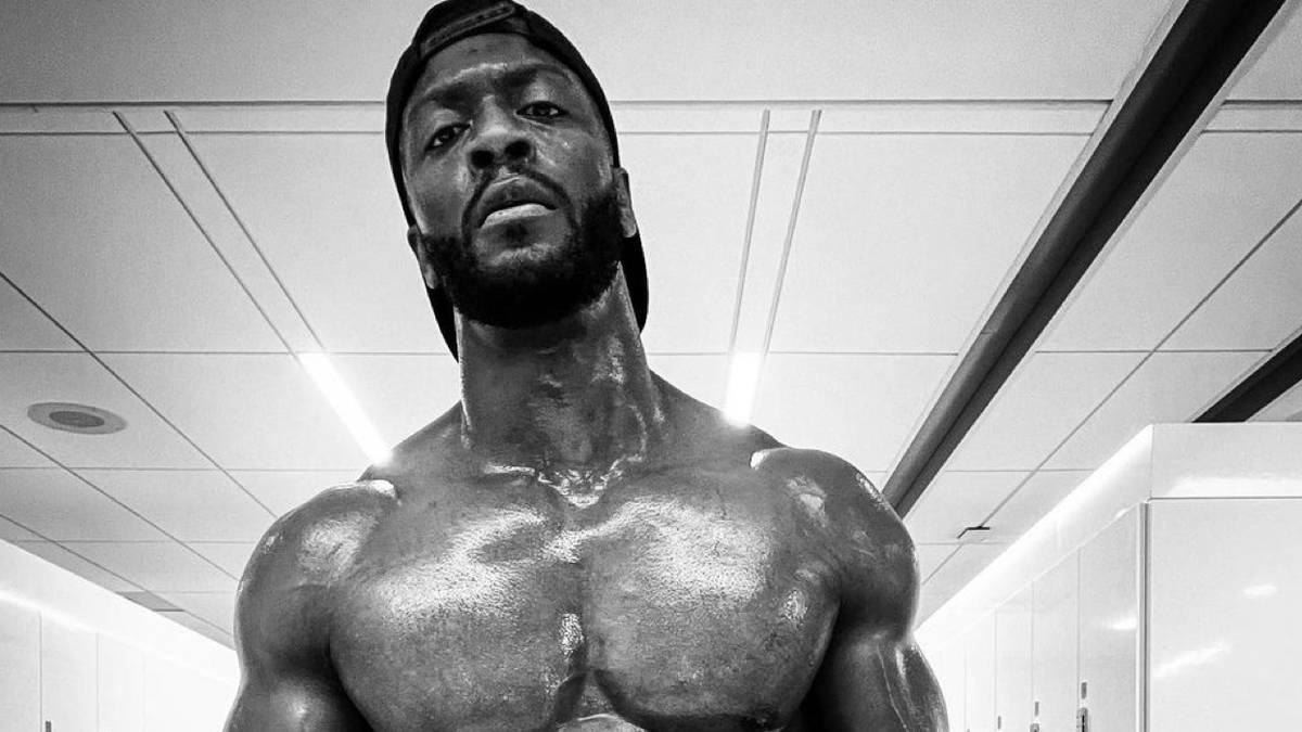 Black Adam's Aldis Hodge Is Ripped In Hawkman Training Photo, image size:1200x675