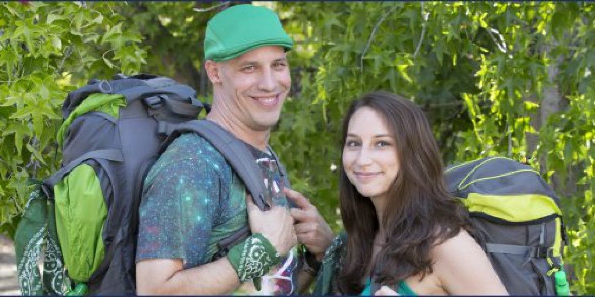 The Amazing Race 10 Most Memorable Couples To Compete
