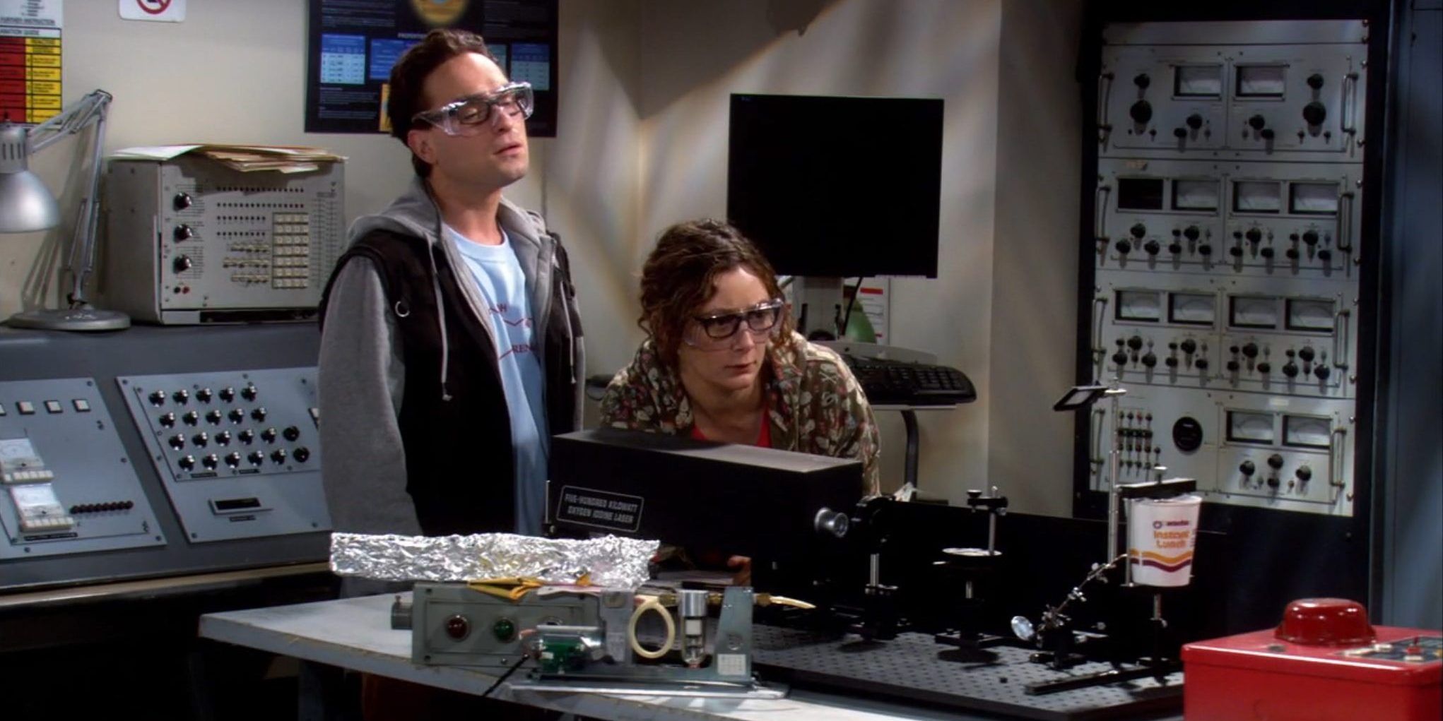 8 Amazing Ways The Big Bang Theory’s Love Of Science Inspired Reddit