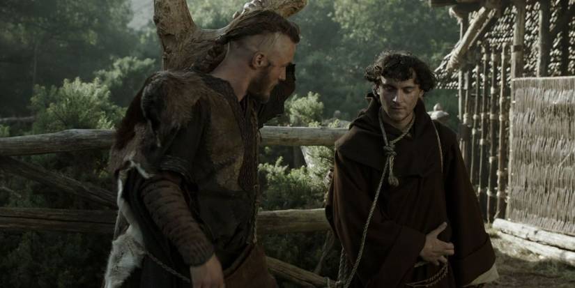 Vikings: 5 Best Decisions Athelstan Made (& 5 Worst)