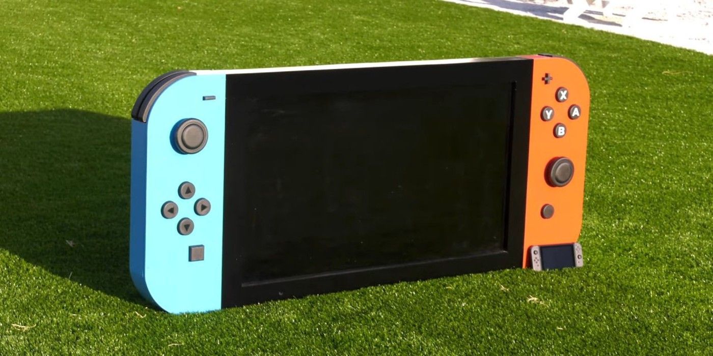 World's Largest Nintendo Switch Weighs 65 Pounds & Actually Works