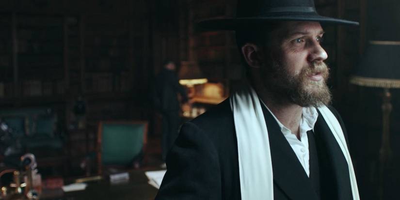 Alfie Solomons standing in Tommy's office