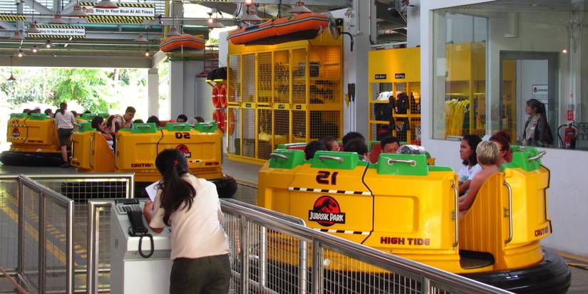The 8 Best Jurassic Park Attractions At Universal Studios Parks, Past ...
