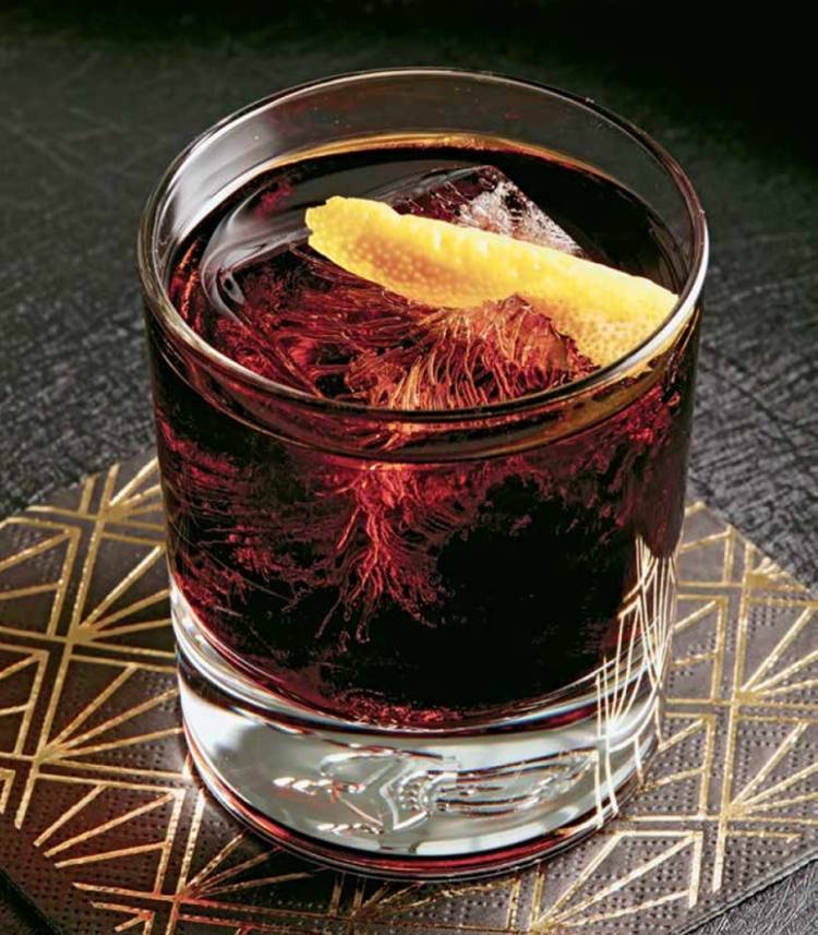 If Batman Drank He Would Probably Enjoy This Gotham City Cocktail Book