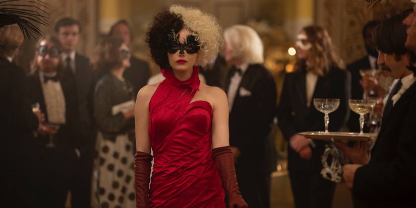 Cruella De Vil's 10 Best Costumes In The Live-Action & Animated Movies, Ranked Cruella De Vil's 10 Best Costumes In The Live-Action & Animated Movies, Ranked