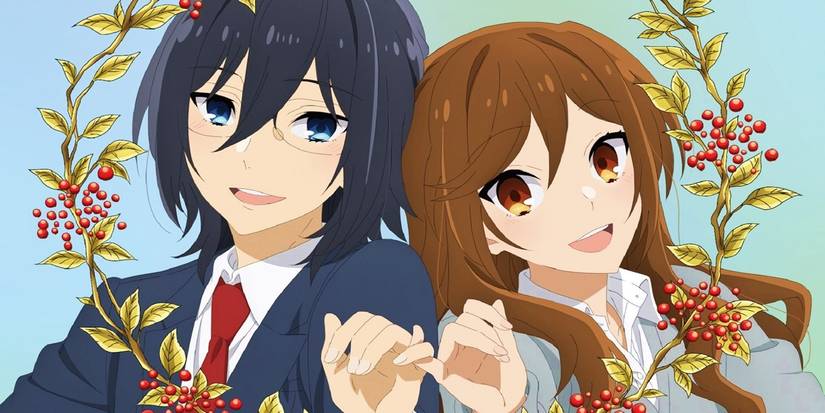Kyouko and Miyamura smiling at Horimiya.