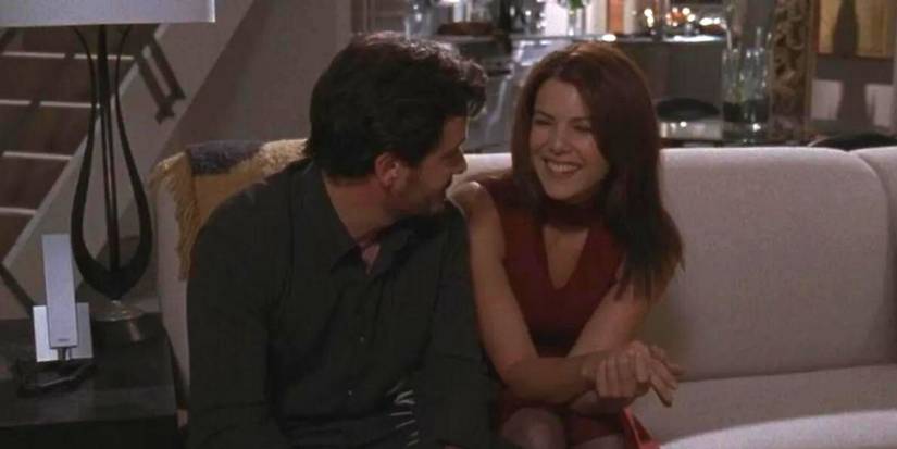 Lorelai and Jason's first kiss on Gilmore Girls