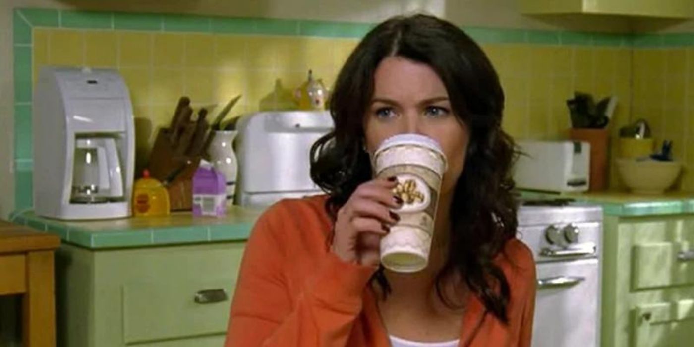 Lorelai drinking Lukes coffee at home in Gilmore Girls