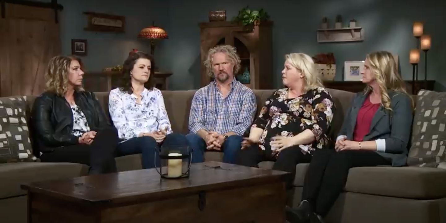 Sister Wives Meri Robyn Kody Janelle Christine Brown sitting together looking sad