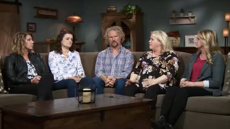 Sister Wives Meri Robyn Kody Janelle Christine Brown sitting together looking sad