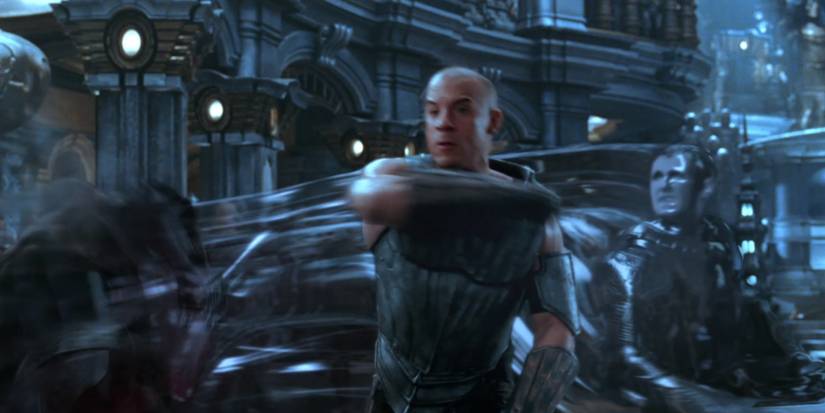 10 Ways The Chronicles Of Riddick Is The Better Pitch Black Sequel