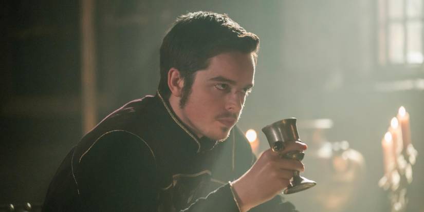 Alfred toasts to him becoming the new king in Vikings