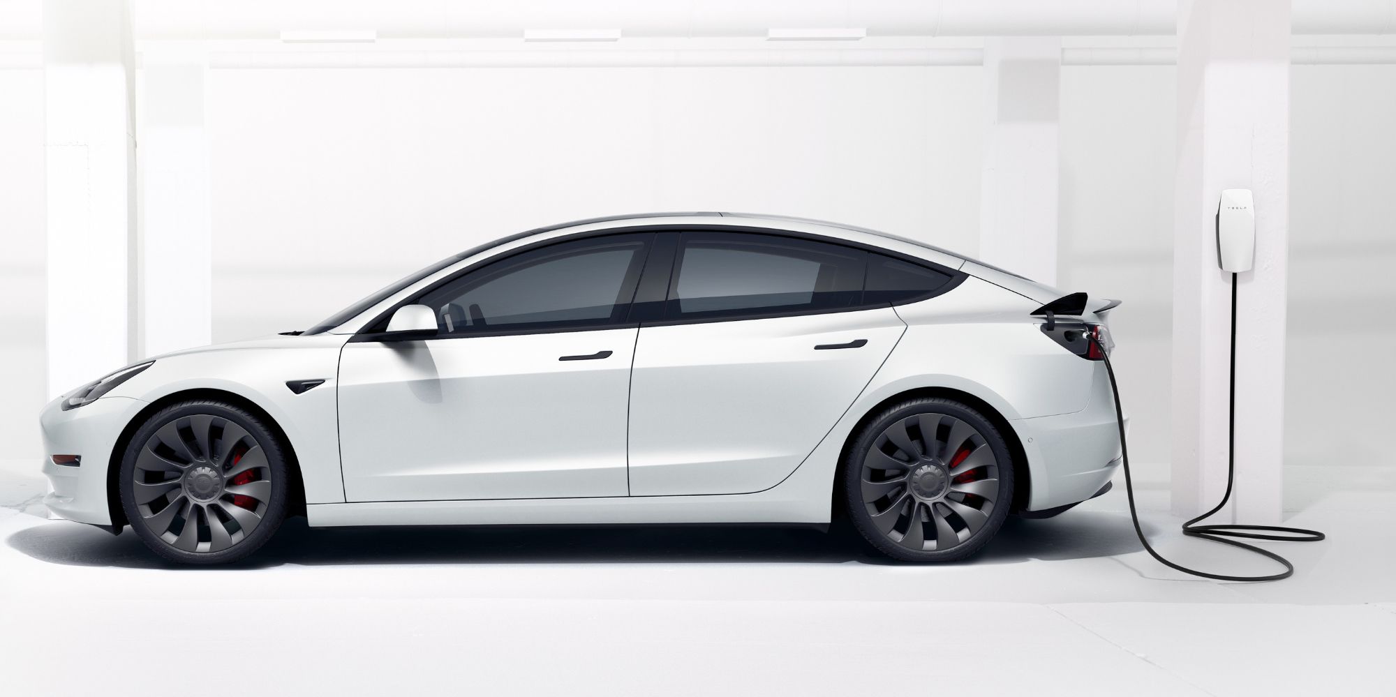 Here’s How Much It Costs To Charge A Tesla Model 3