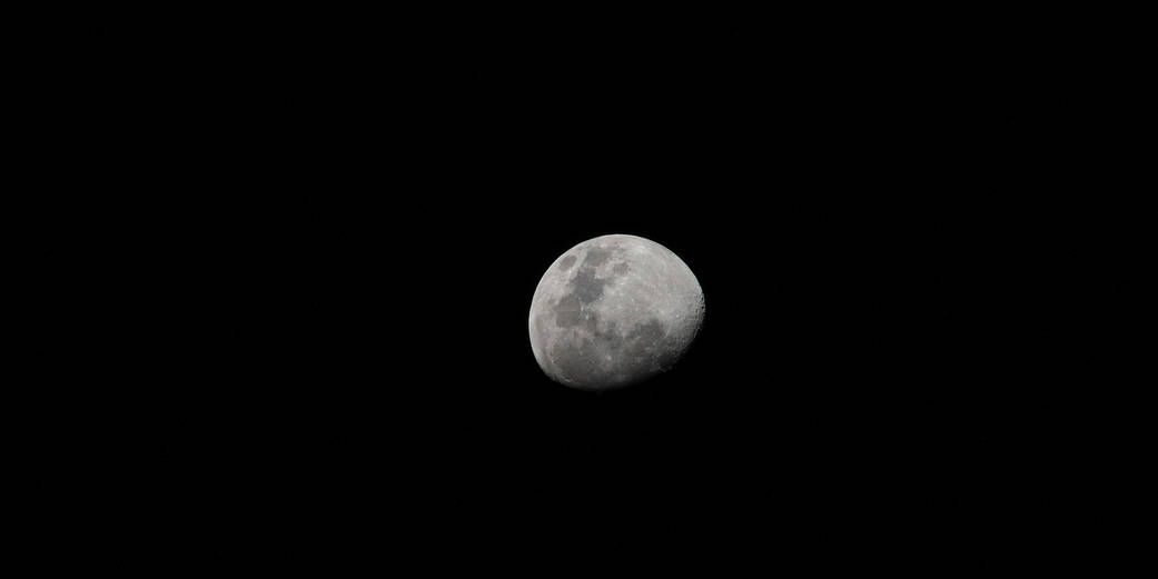 nasa moon photo waxing gibbous