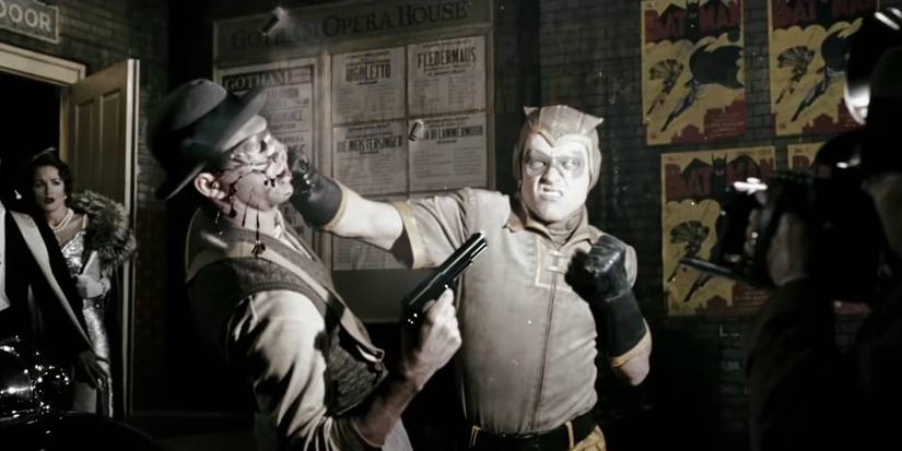 9 Best Costumes From Zack Snyder's Watchmen, Ranked