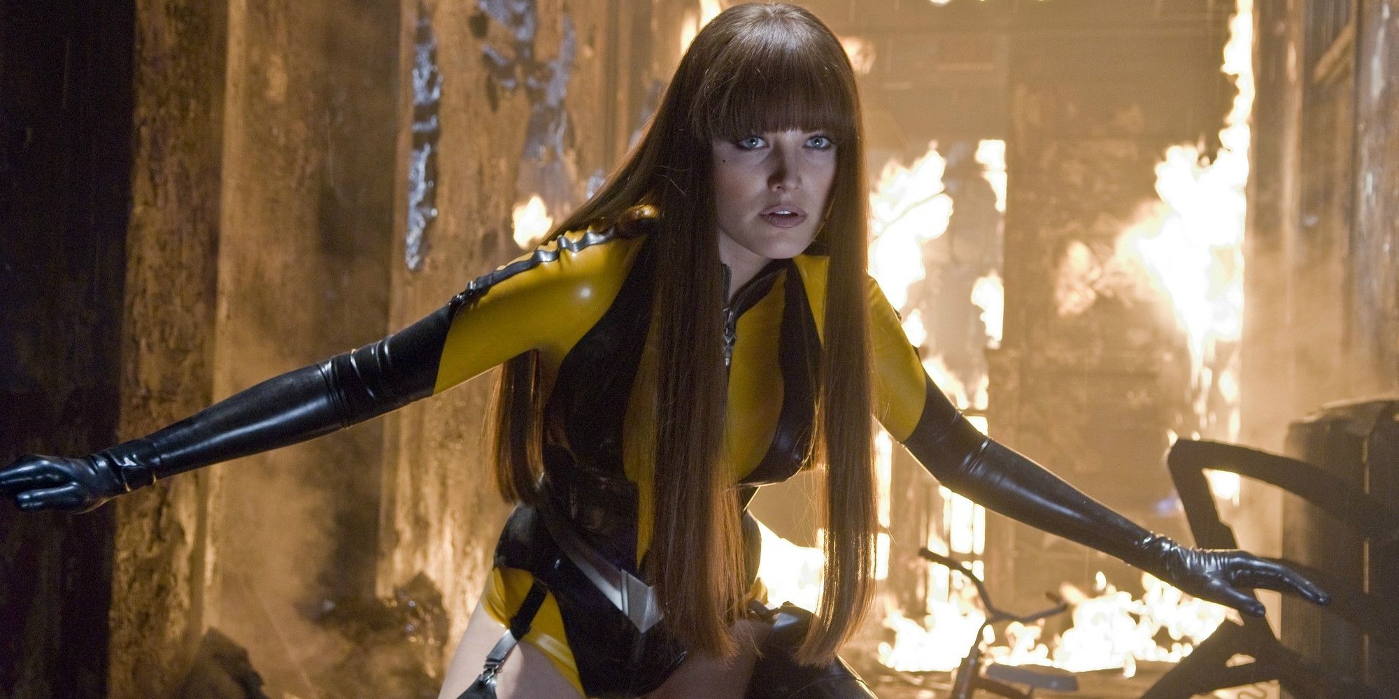 9 Best Costumes From Zack Snyders Watchmen Ranked