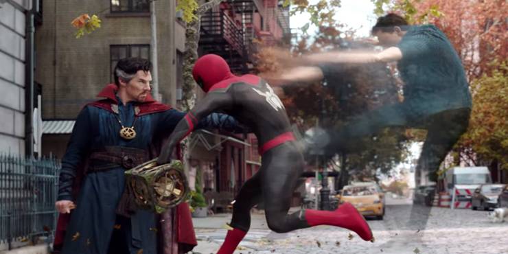 No Way Home: A Round-Up Of Important Details From The Trailer 9 Creative fight between Spider-Man and Doctor Strange