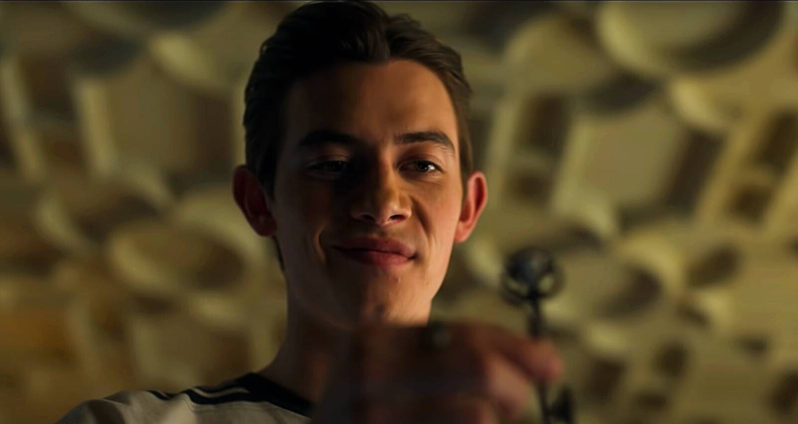Dodge Makes A New Key In Locke & Key Season 2 Trailer