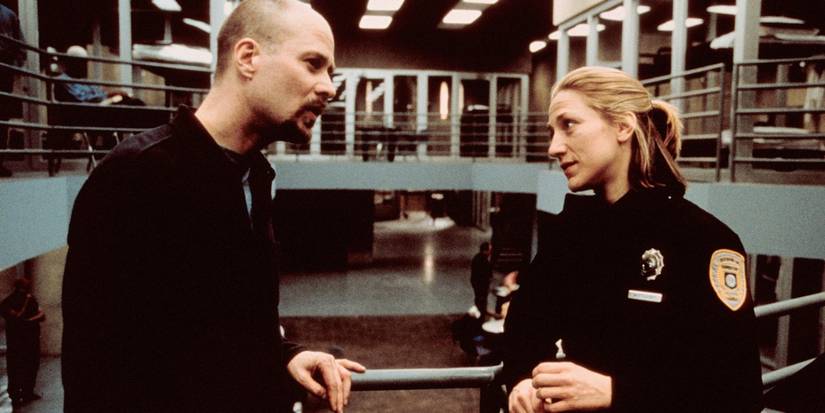 Edie Falco em Oz