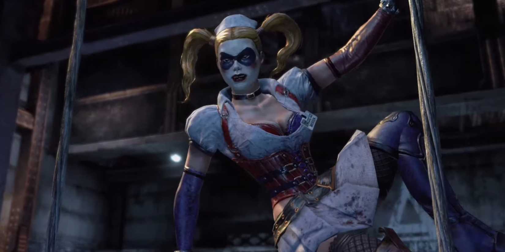 Harley Quinn im Aufzug in Batman: Arkham Asylum