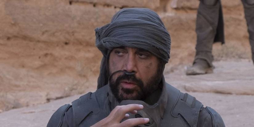 Javier Bardem as Stilgar looking at Paul's duel in Dune