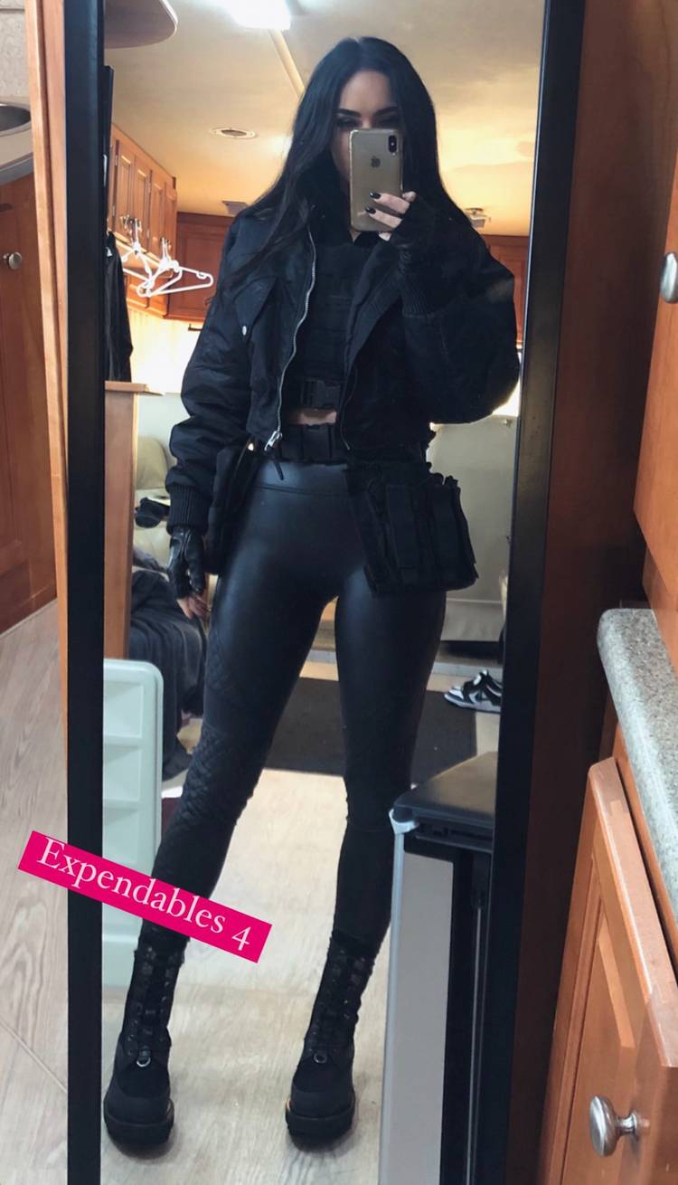 Megan Fox on the Set of Expendables 4 Full Size