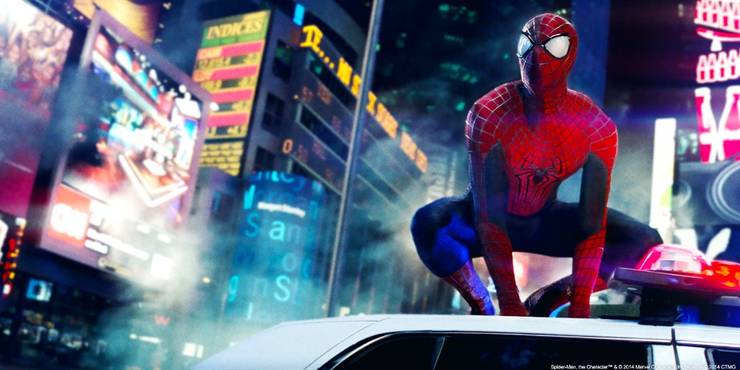 Epic Amazing Spider-Man Action Scenes That Prove It Wasn't As Bad As You Think, Ranked 8 An image of Spider Man crouched on a police car in The Amazing Spider Man 2.jpg?q=50&fit=crop&w=740&h=370&dpr=1